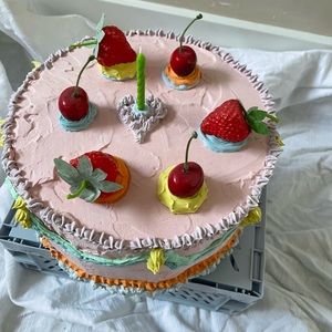 Vintage style fake cake